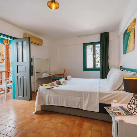 Old Trading House מלון *