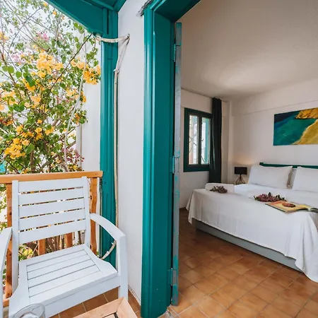 מלון Old Trading House *