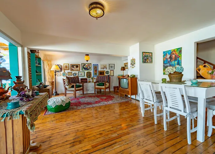 Old Trading House * Καλκάν